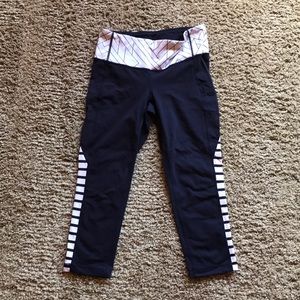 Blue with white stripes Athleta capris